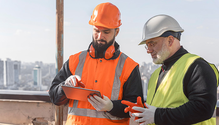 Keep your field team on track with Field Service Management Software